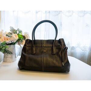 Tod's Leather Dark Brown Grained Leather Should Bag White Stiches